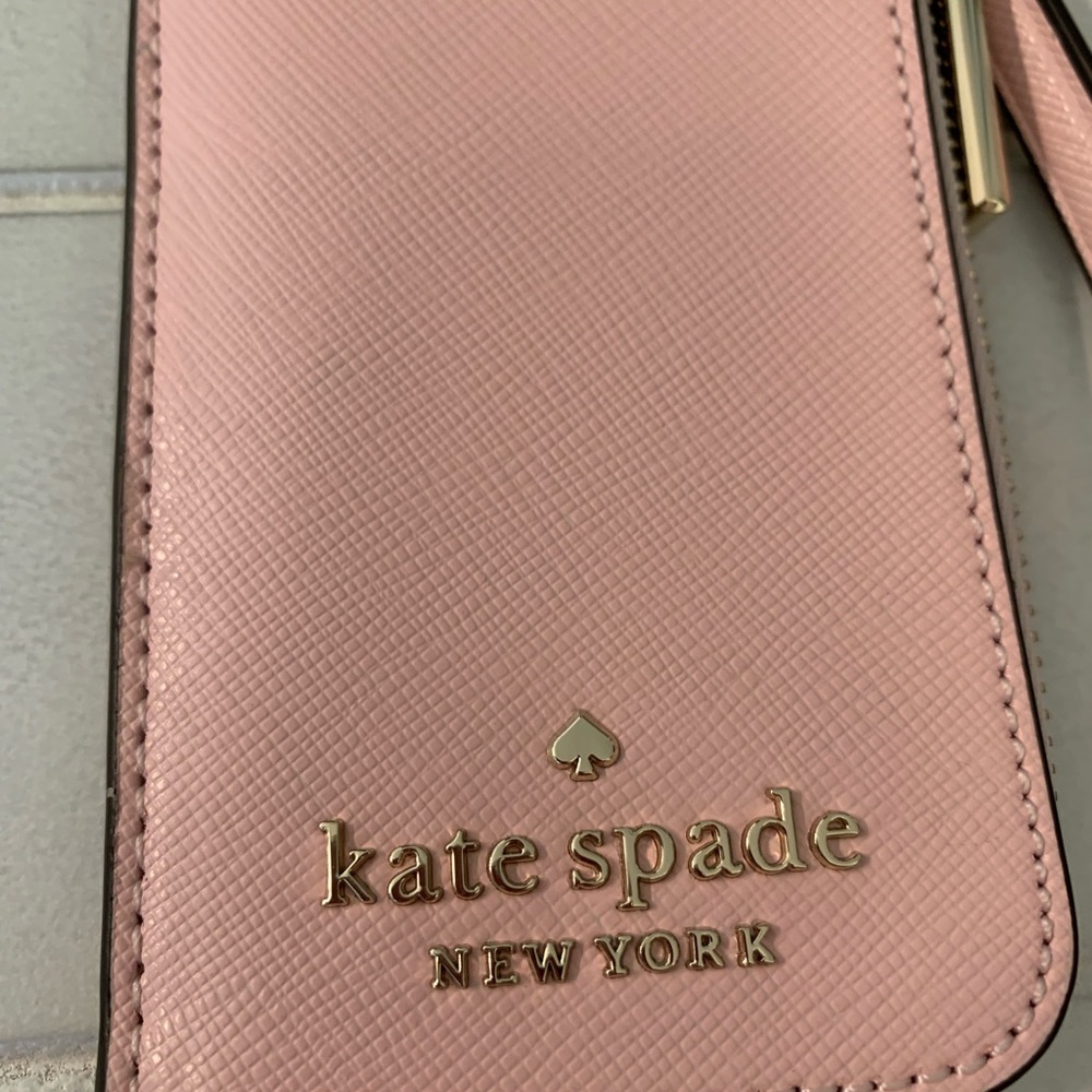 Kate Spade Staci Lanyard in Saffiano Leather color Chalk Pink (Baby Pink). NWT - Picture 10 of 14